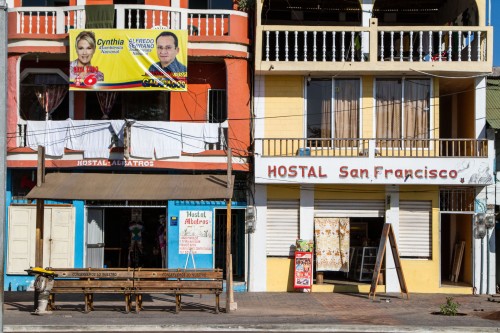 A few of the Hostals on the main strip, cheap price I tell u!