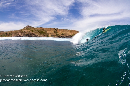 Here is a pulled back view. This wave is a barrel machine, but super fickle
